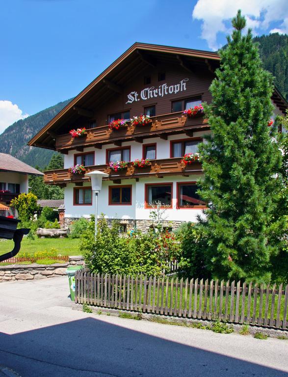 Haus St. Christoph Mayrhofen Buitenkant foto